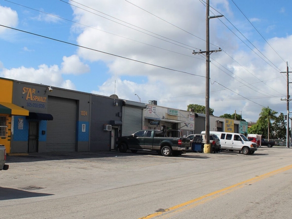 17th Street Warehouse