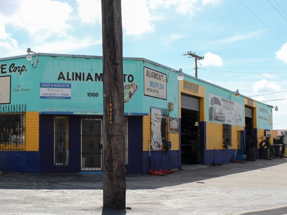17th Street Warehouse
