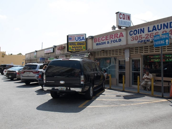 Calle Ocho Shopping Center