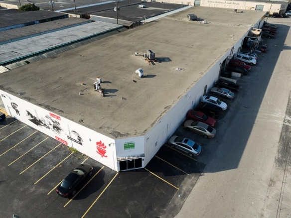 Perimeter Warehouse – bodega para rentar en Hialeah, Florida