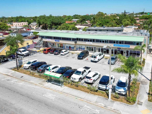 Cuban Shopping Center